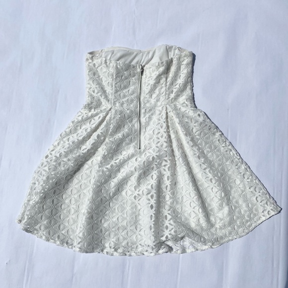 White Lace Strapless Dress- Small - Picture 4 of 5